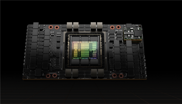 NVIDIA又赚到了 AI服务器一年涨价20倍 显卡涨了50%