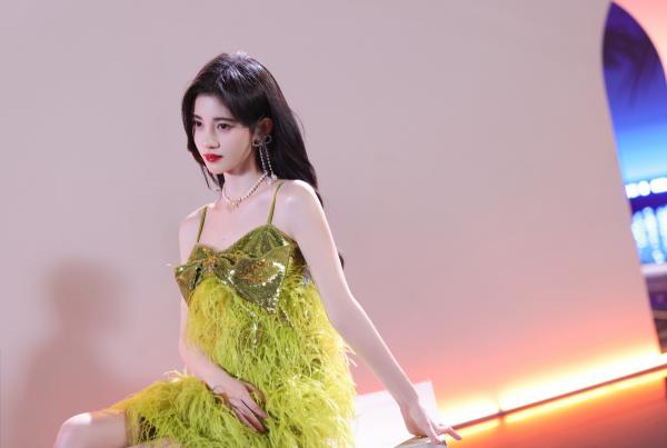 贺瑞阳贺时薇沈逸飞小说 《老婆让继兄管家后，我让她破产了》小说全文免费阅读