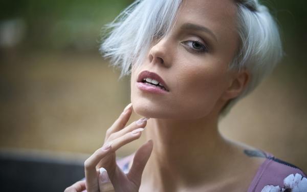 《江知年宋清函》小说完整版在线阅读（主角重生选择换娶后，前世讨厌我的青梅悔疯了）