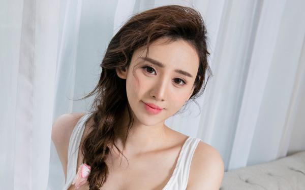 《老同学想零元购我的保时捷，还要我当苦力》小说全文在线阅读 陈峰张天莉周静小说阅读