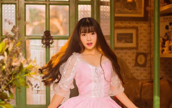 《半路成名黄真霓叶晨》小说章节目录精彩试读 黄真霓叶晨小说阅读