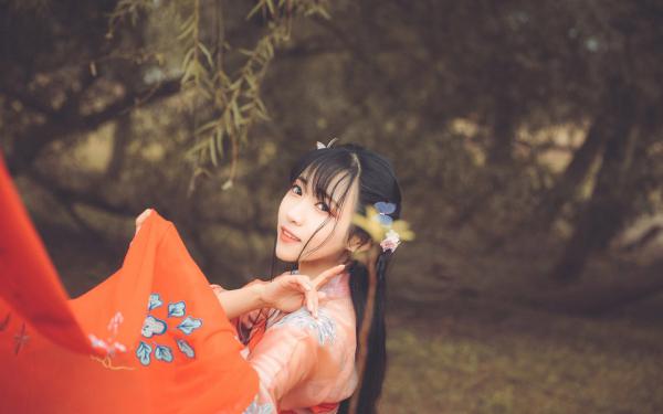 《穿成资本小姐？掏空家产下乡奔夫》谢晚凝沈雁回第9章大结局免费阅读