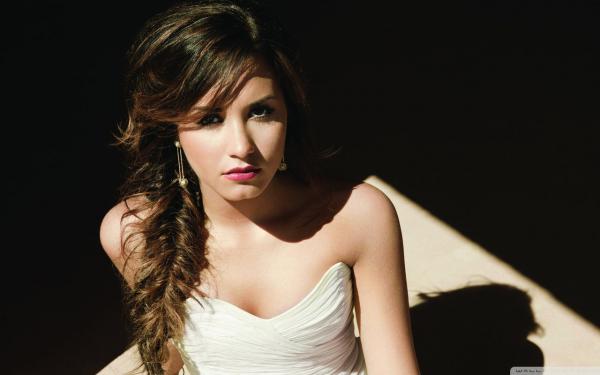 穿书炮灰!但虐渣全靠背景小说全文免费阅读 林白枝亚撒章节目录完整版