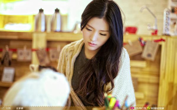 顾扬亚瑟苏晴我在亲弟弟的婚礼上，当众砸碎了他的婚戒小说完整篇在线阅读